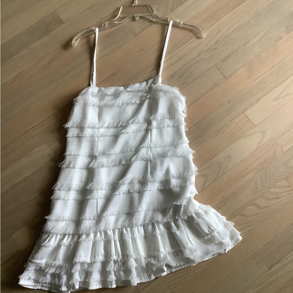 Princess Polly Ruffle  Dress - Picture 5 of 9